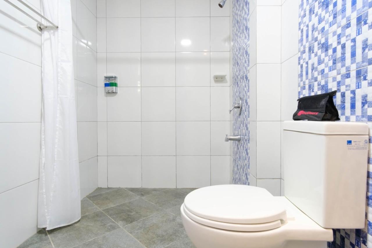 Reddoorz Plus @ West Nautical Road Puerto Galera Εξωτερικό φωτογραφία