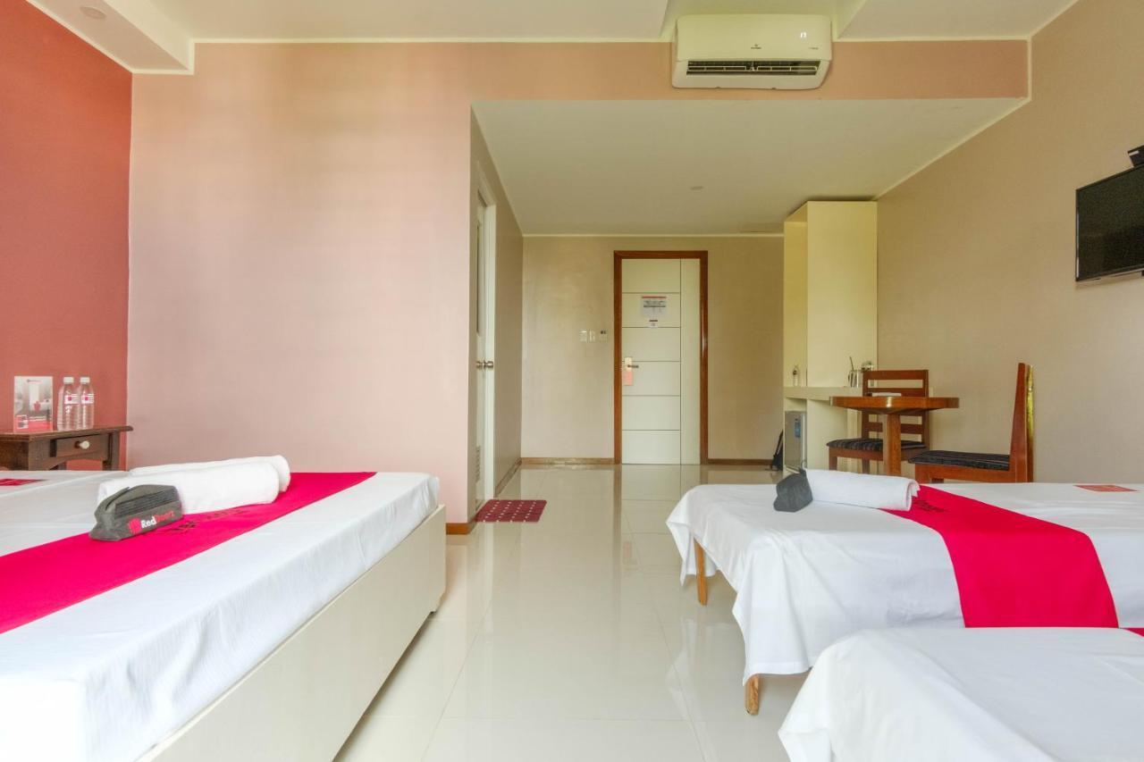 Reddoorz Plus @ West Nautical Road Puerto Galera Εξωτερικό φωτογραφία