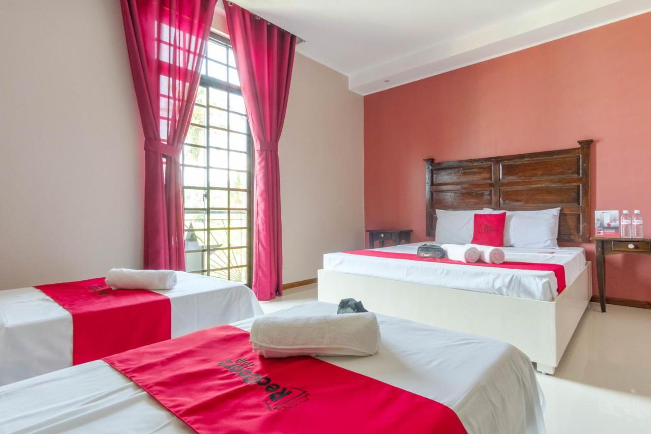 Reddoorz Plus @ West Nautical Road Puerto Galera Εξωτερικό φωτογραφία
