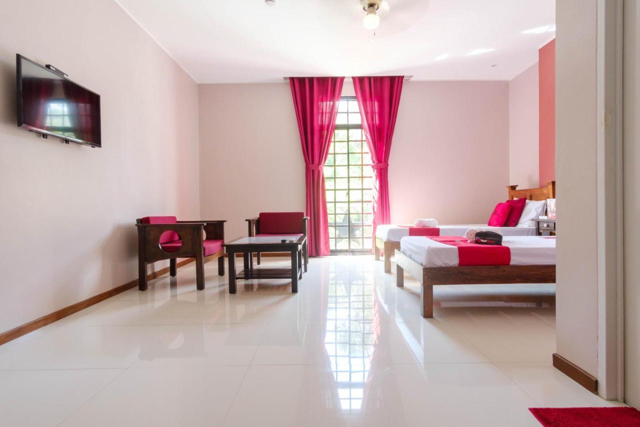 Reddoorz Plus @ West Nautical Road Puerto Galera Εξωτερικό φωτογραφία