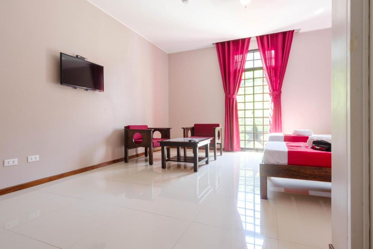 Reddoorz Plus @ West Nautical Road Puerto Galera Εξωτερικό φωτογραφία