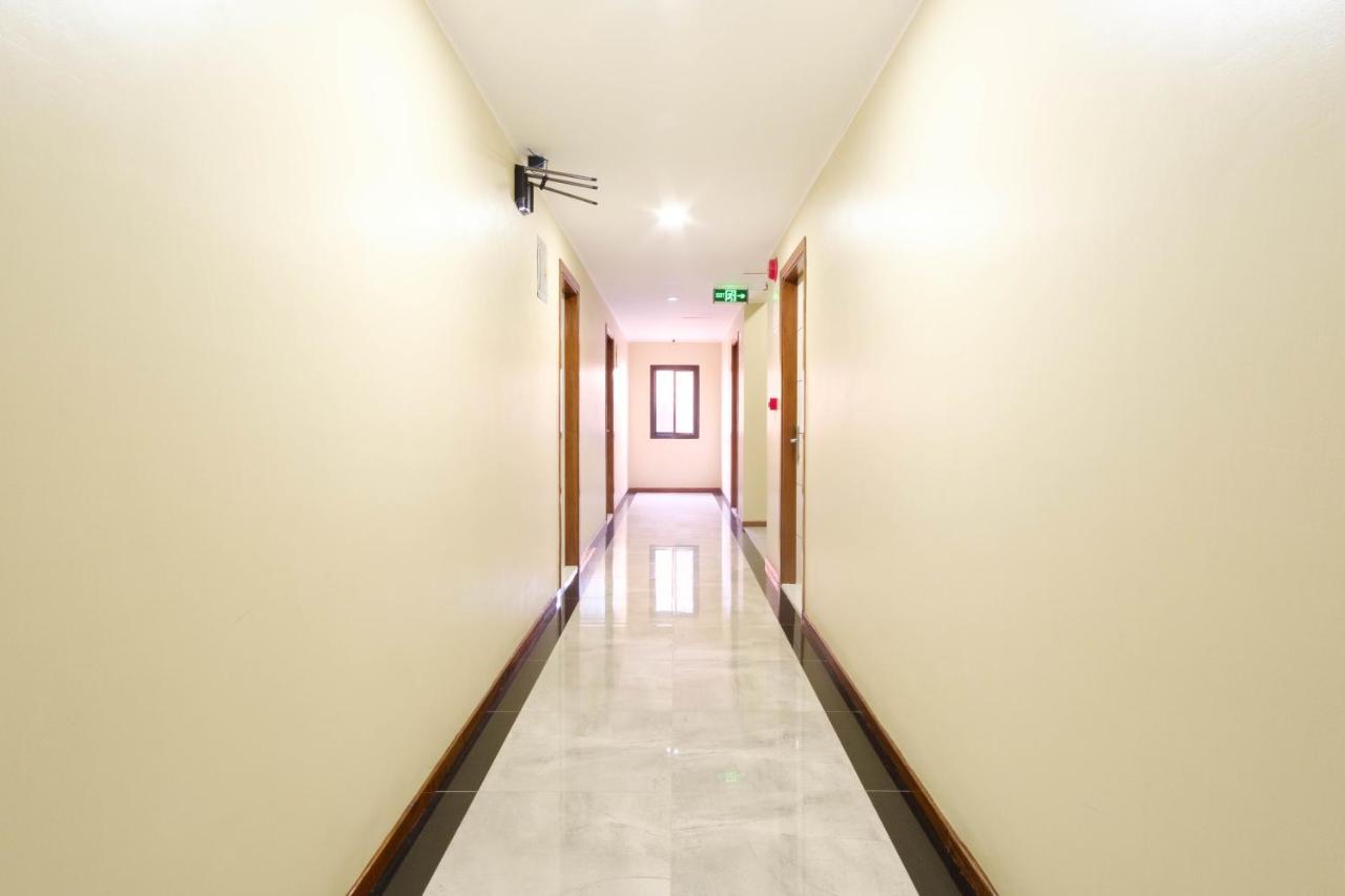 Reddoorz Plus @ West Nautical Road Puerto Galera Εξωτερικό φωτογραφία