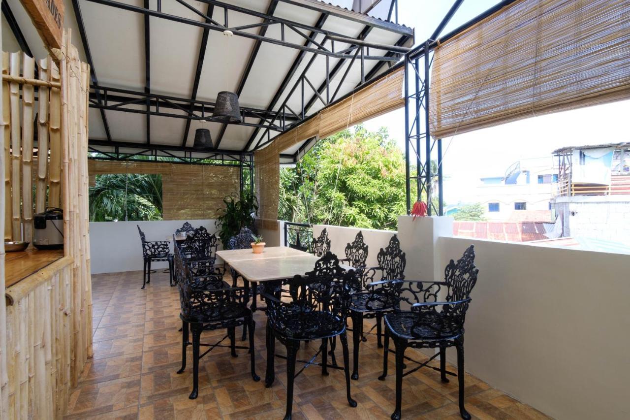 Reddoorz Plus @ West Nautical Road Puerto Galera Εξωτερικό φωτογραφία